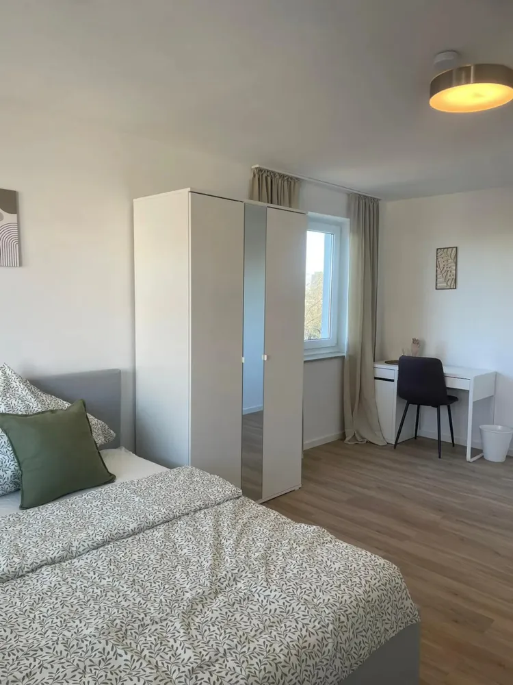 Shared room with 13 m² in Munich – Photo 1