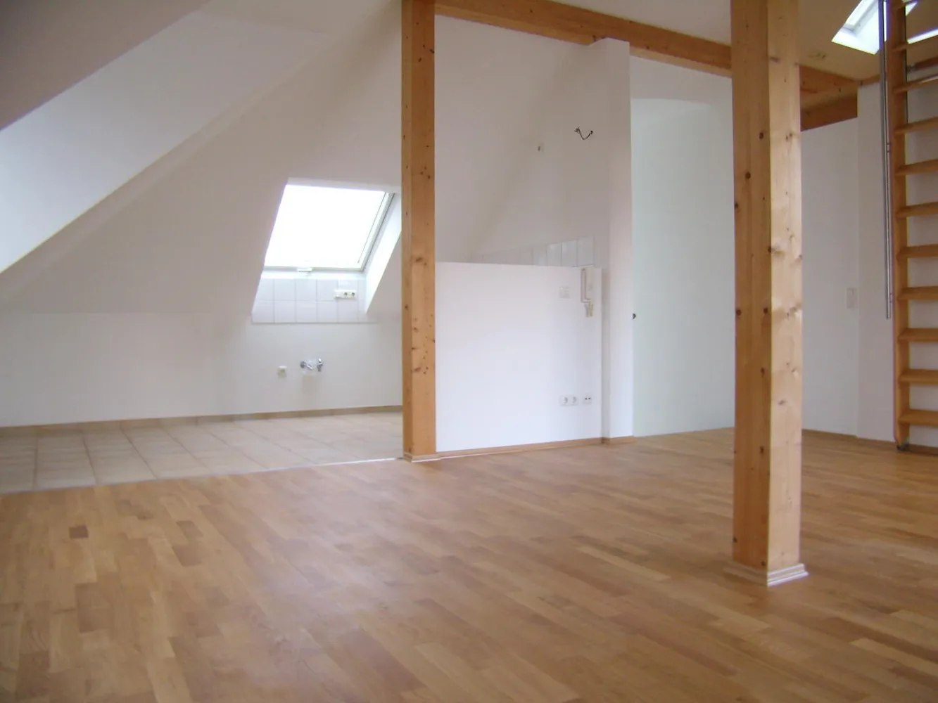 2 Zimmer Wohnung mit 82 m² in München – Bild 8