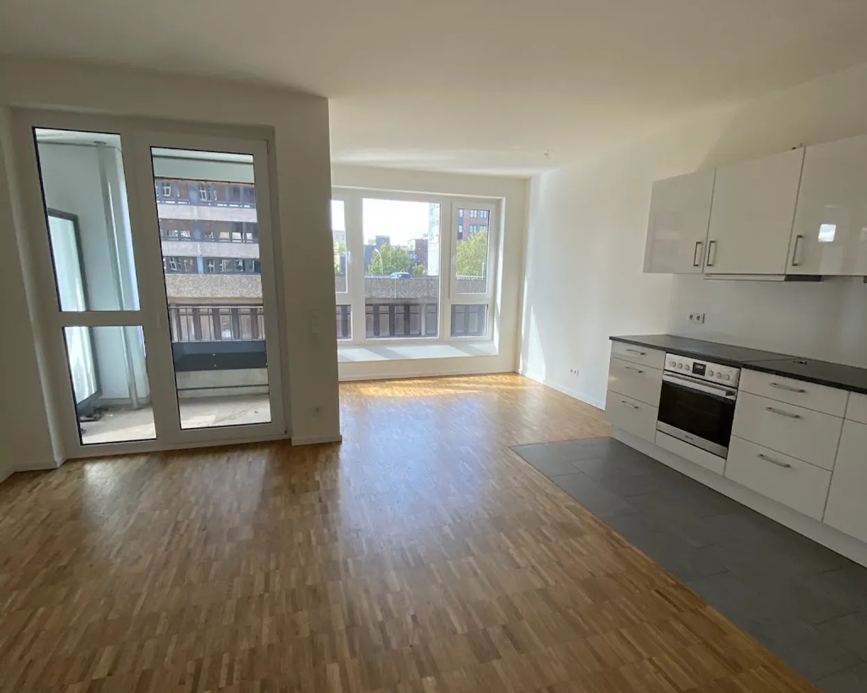 2 Zimmer Wohnung mit 92 m² in Hamburg – Bild 1