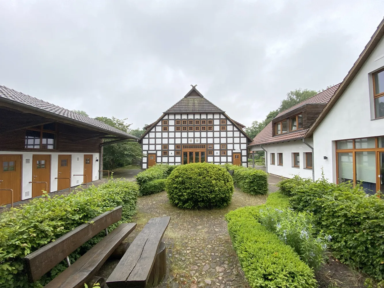 2 Zimmer Wohnung mit 111 m² in Bremen – Bild 1