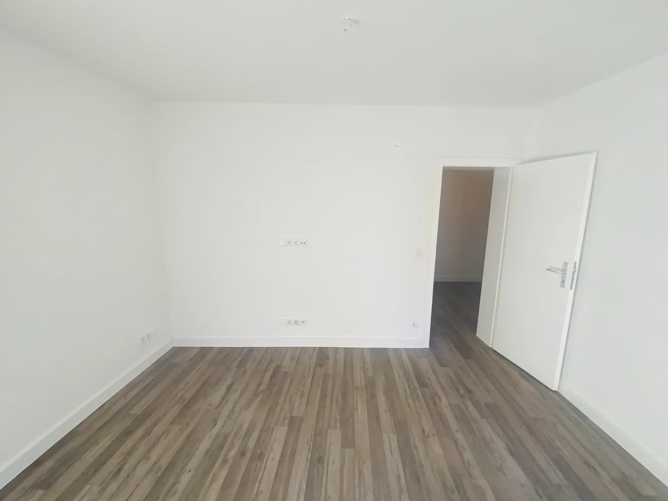 2 Zimmer Wohnung mit 55 m² in Krefeld – Bild 4