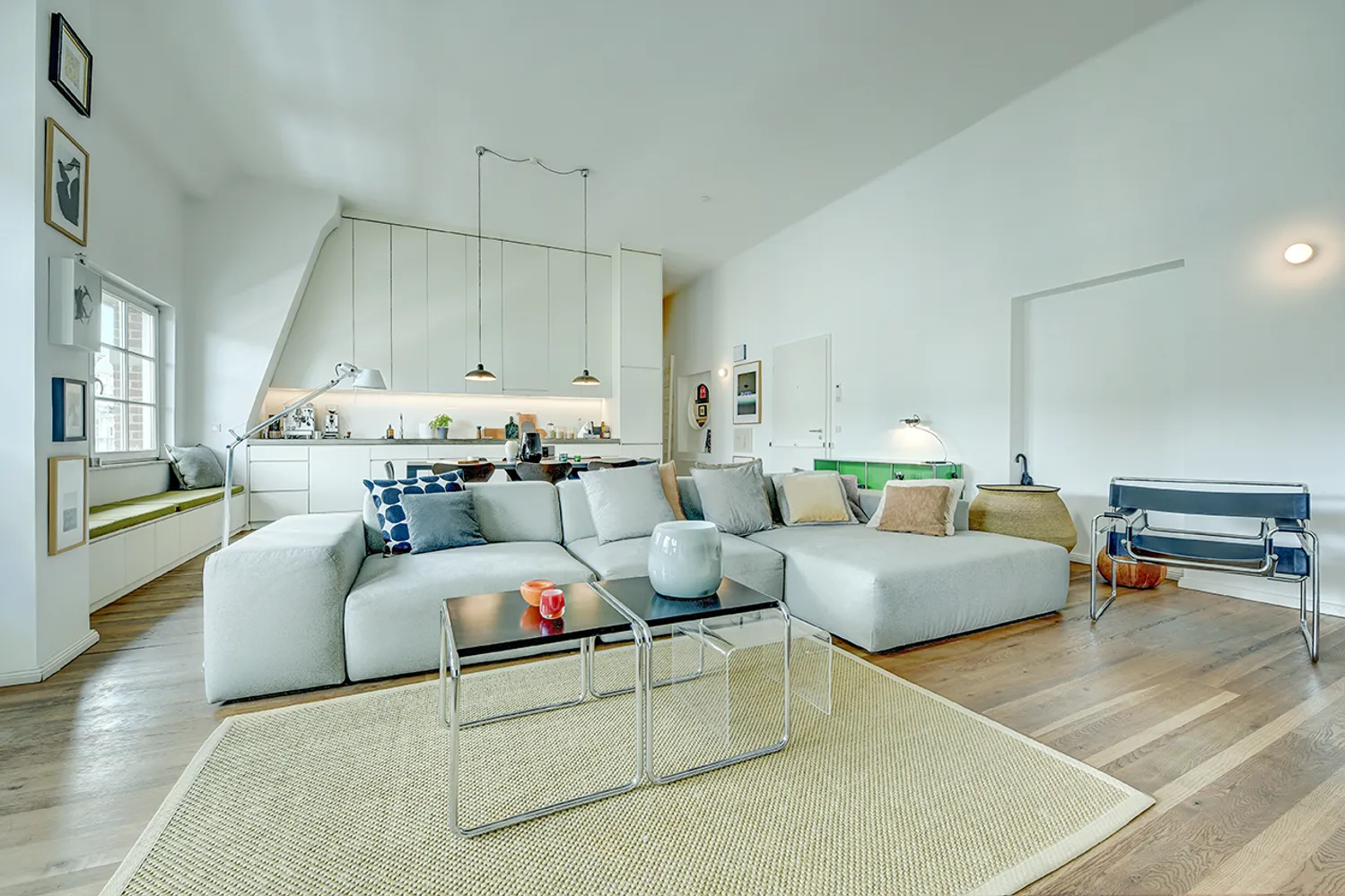 2 Zimmer Wohnung mit 107 m² in Düsseldorf – Bild 5