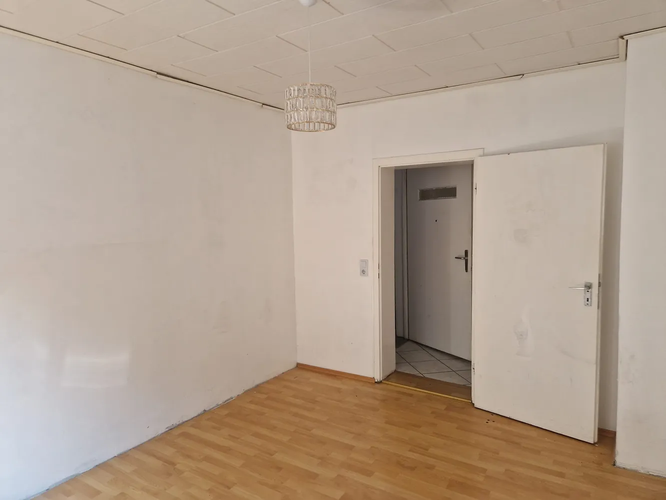 2 Zimmer Wohnung mit 50 m² in Ludwigshafen am Rhein – Bild 1