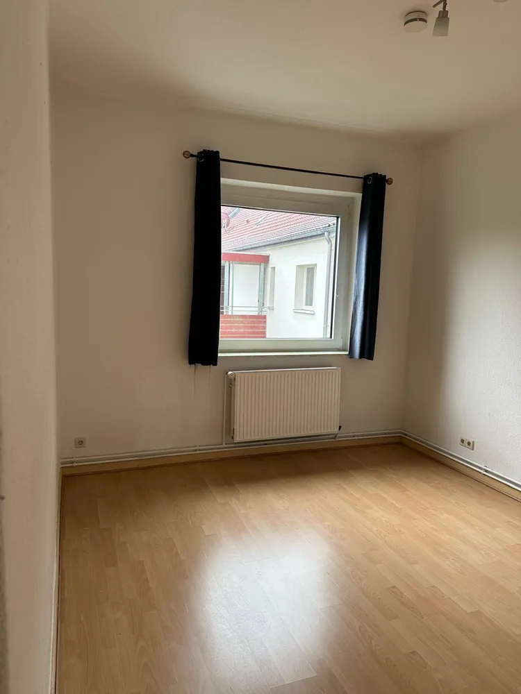 3 Zimmer Wohnung mit 72 m² in Hannover – Bild 2