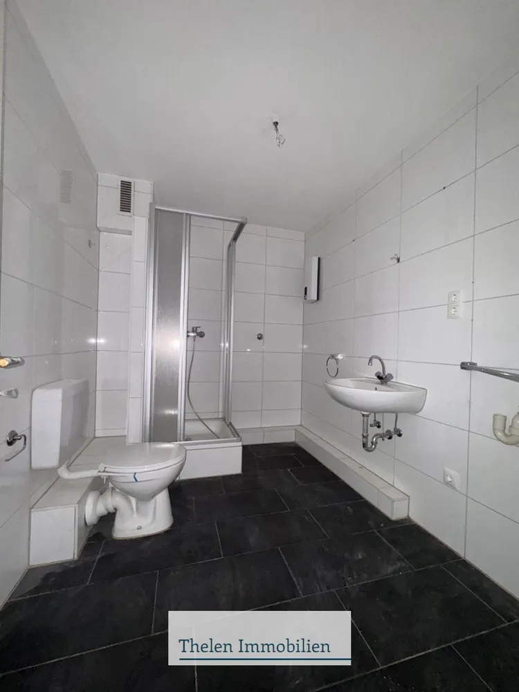 2 room apartment with 70 m² in Duisburg – Photo 5