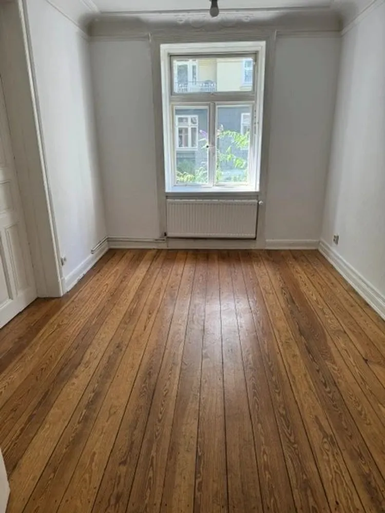 4 Zimmer Wohnung mit 80 m² in Hamburg – Bild 2