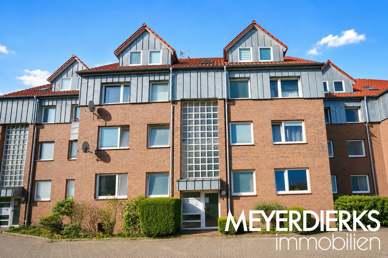 2 room apartment with 58 m² in Oldenburg – Photo 1