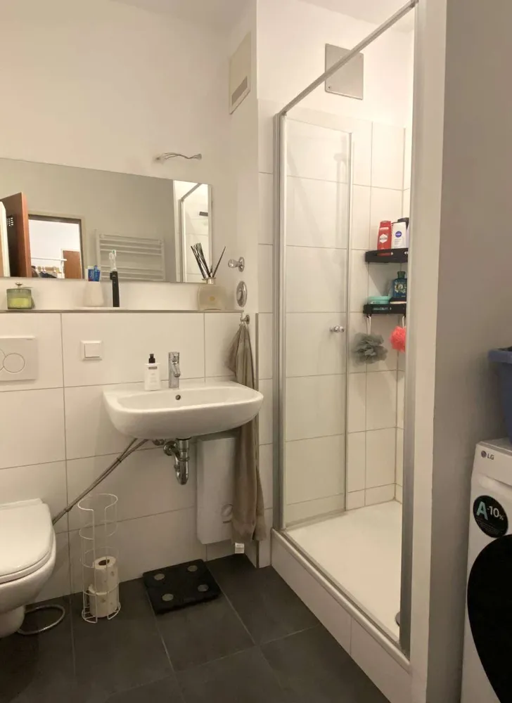 2 room apartment with 55 m² in Hanover – Photo 5