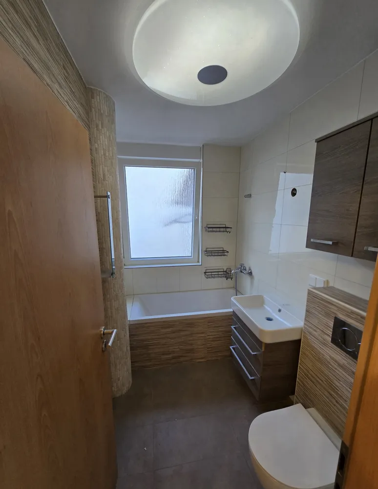 6 Zimmer Wohnung mit 95 m² in Mannheim – Bild 7