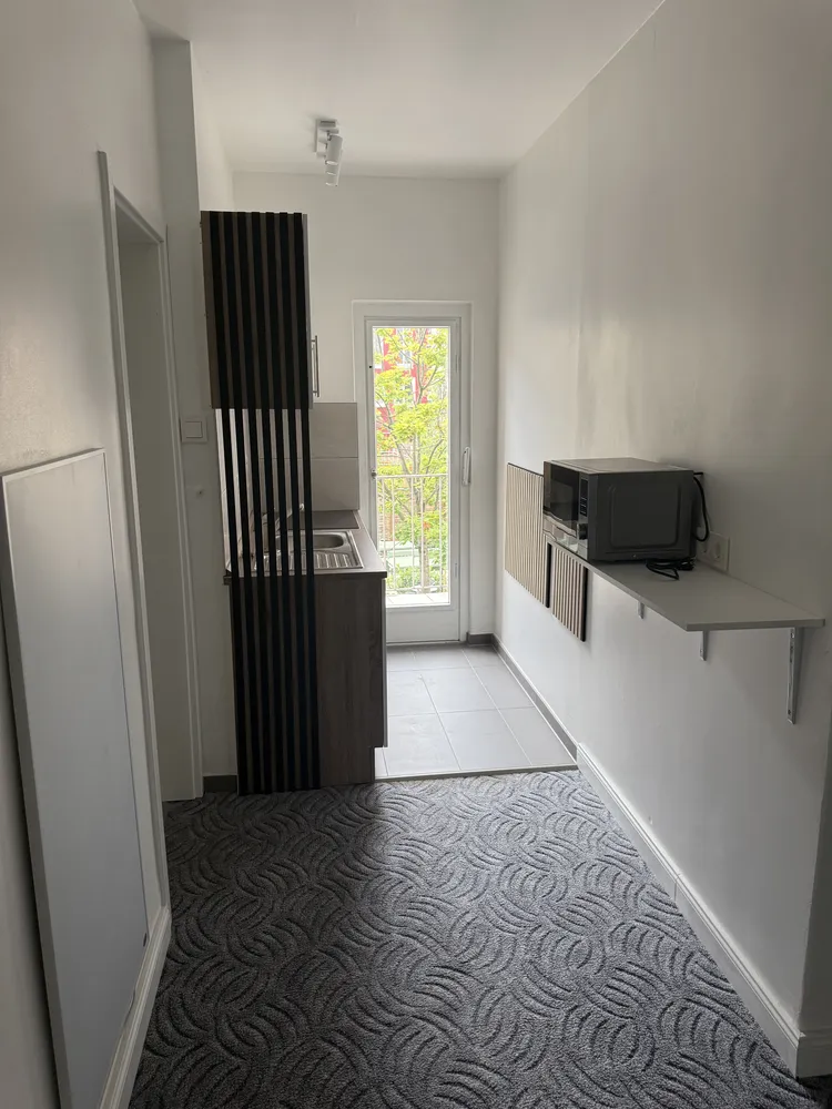 5 Zimmer Wohnung mit 84 m² in Stuttgart – Bild 2