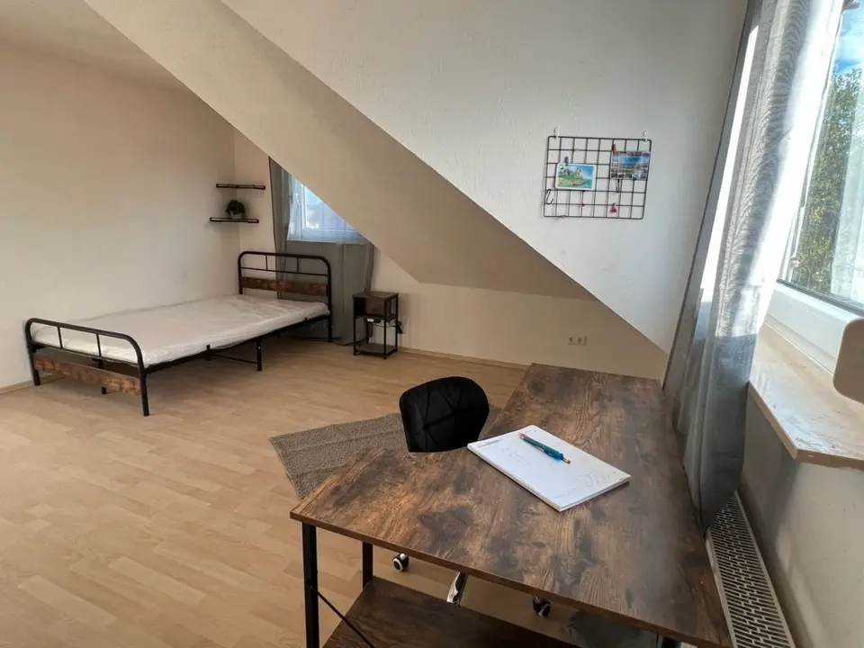 WG-Zimmer mit 15 m² in Essen – Bild 3