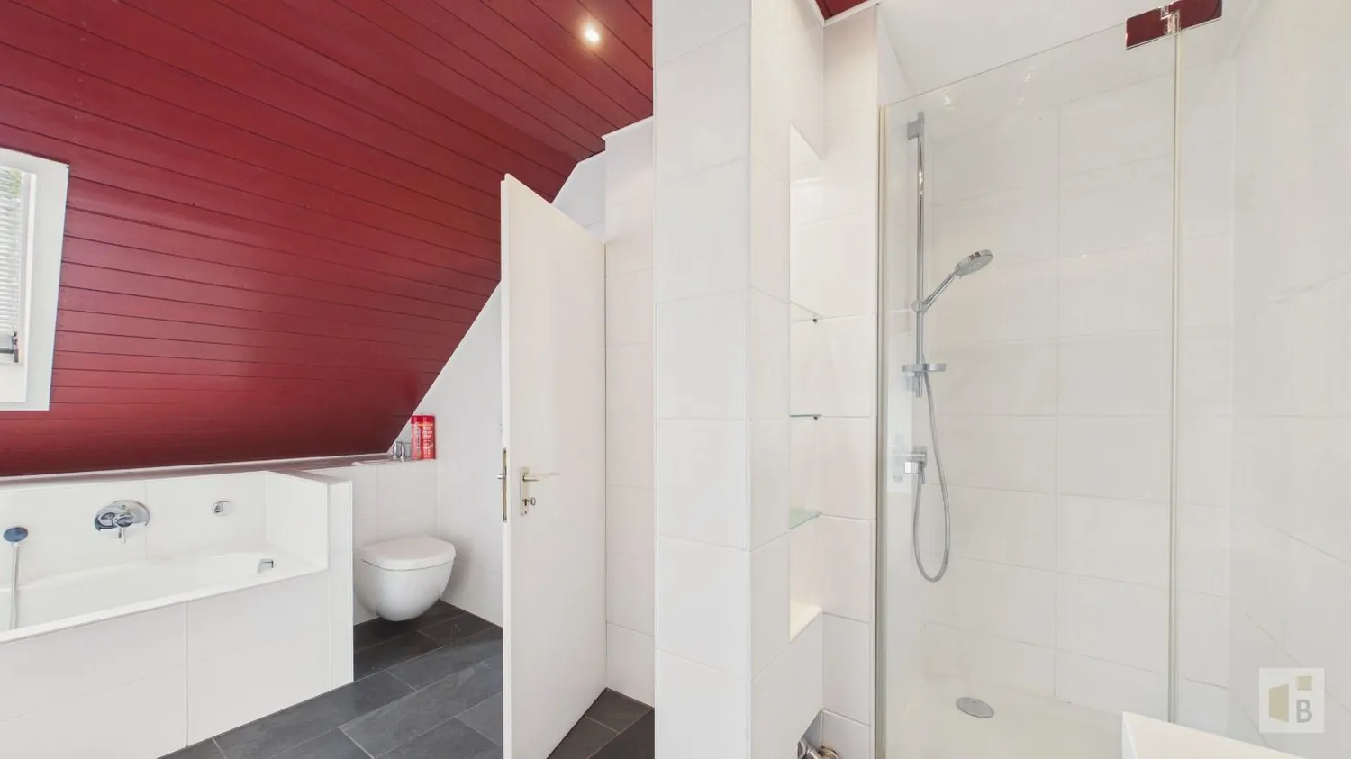 5 Zimmer Wohnung mit 160 m² in Wiesbaden – Bild 11