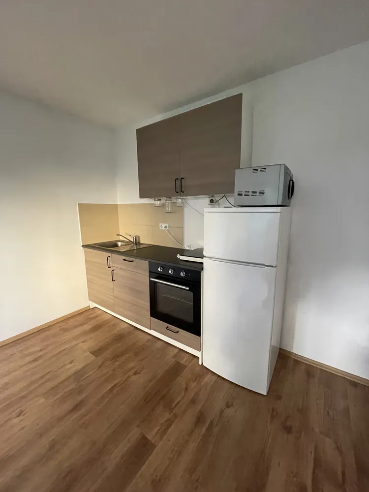 1 Zimmer Wohnung mit 29 m² in Köln – Bild 2