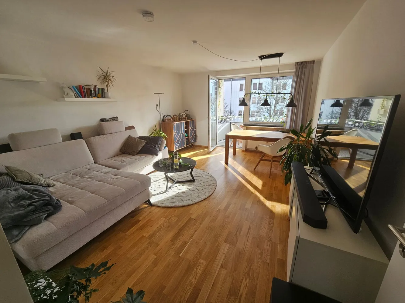 3 Zimmer Wohnung mit 71 m² in München – Bild 2