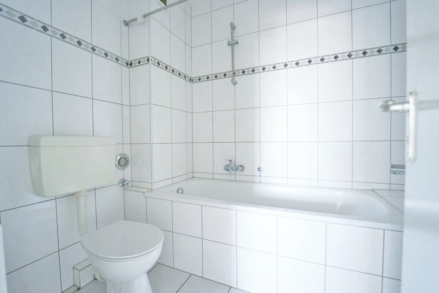 2 Zimmer Wohnung mit 59 m² in Langenfeld – Bild 5
