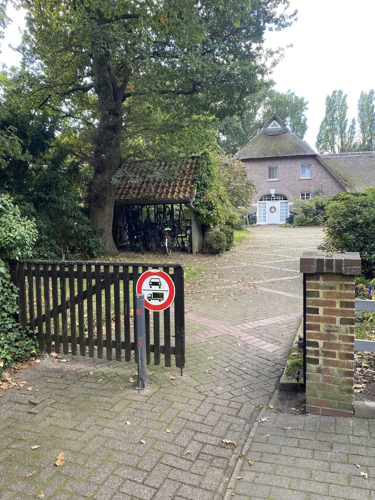 4 Zimmer Wohnung mit 110 m² in Oldenburg – Bild 2