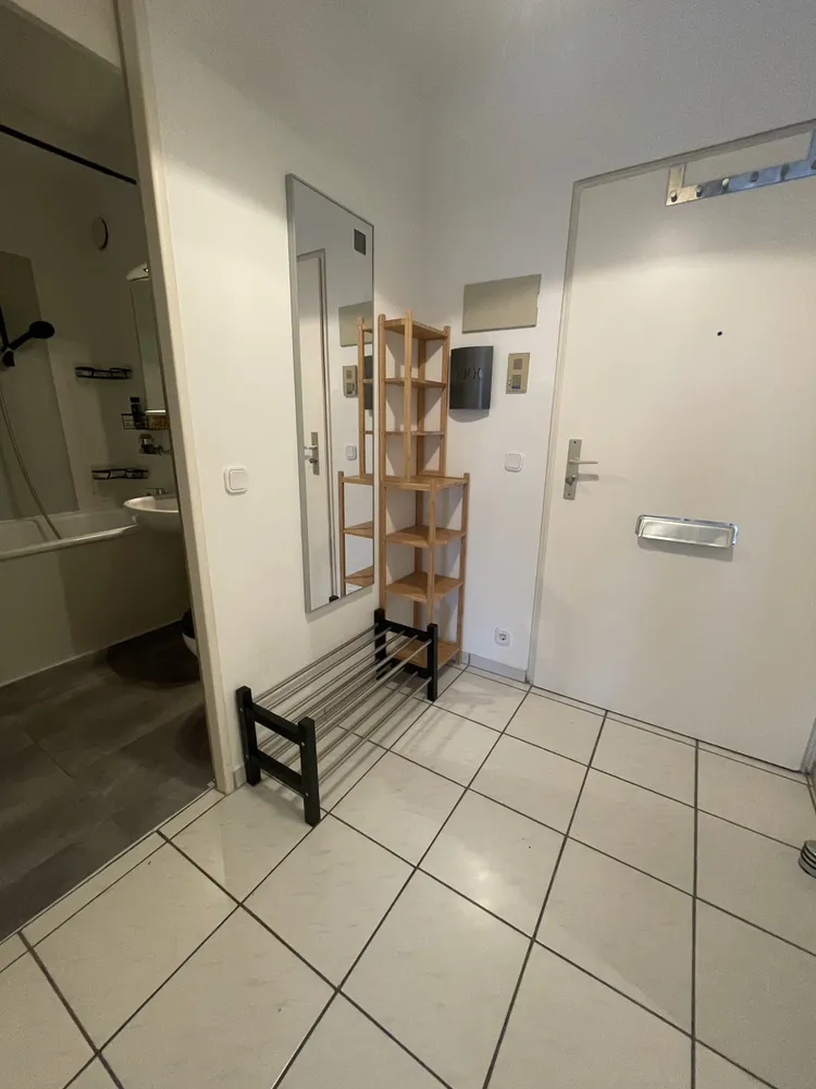 2 Zimmer Wohnung mit 58 m² in München – Bild 6