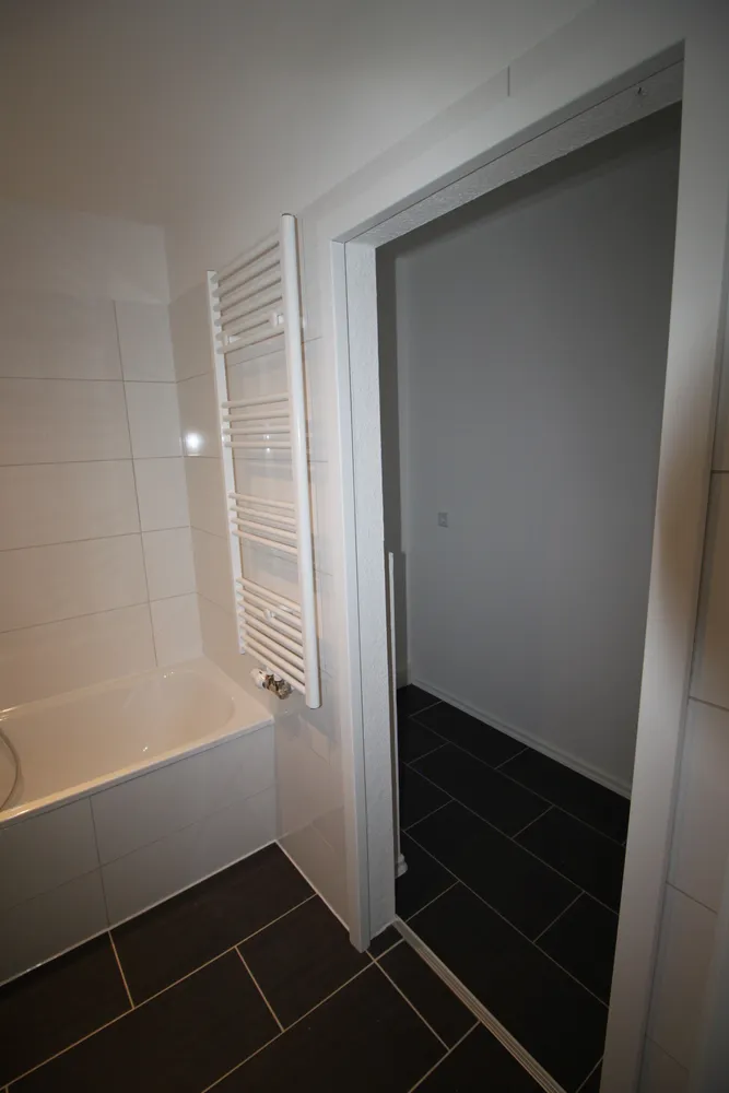 4 Zimmer Wohnung mit 81 m² in Stendal – Bild 2