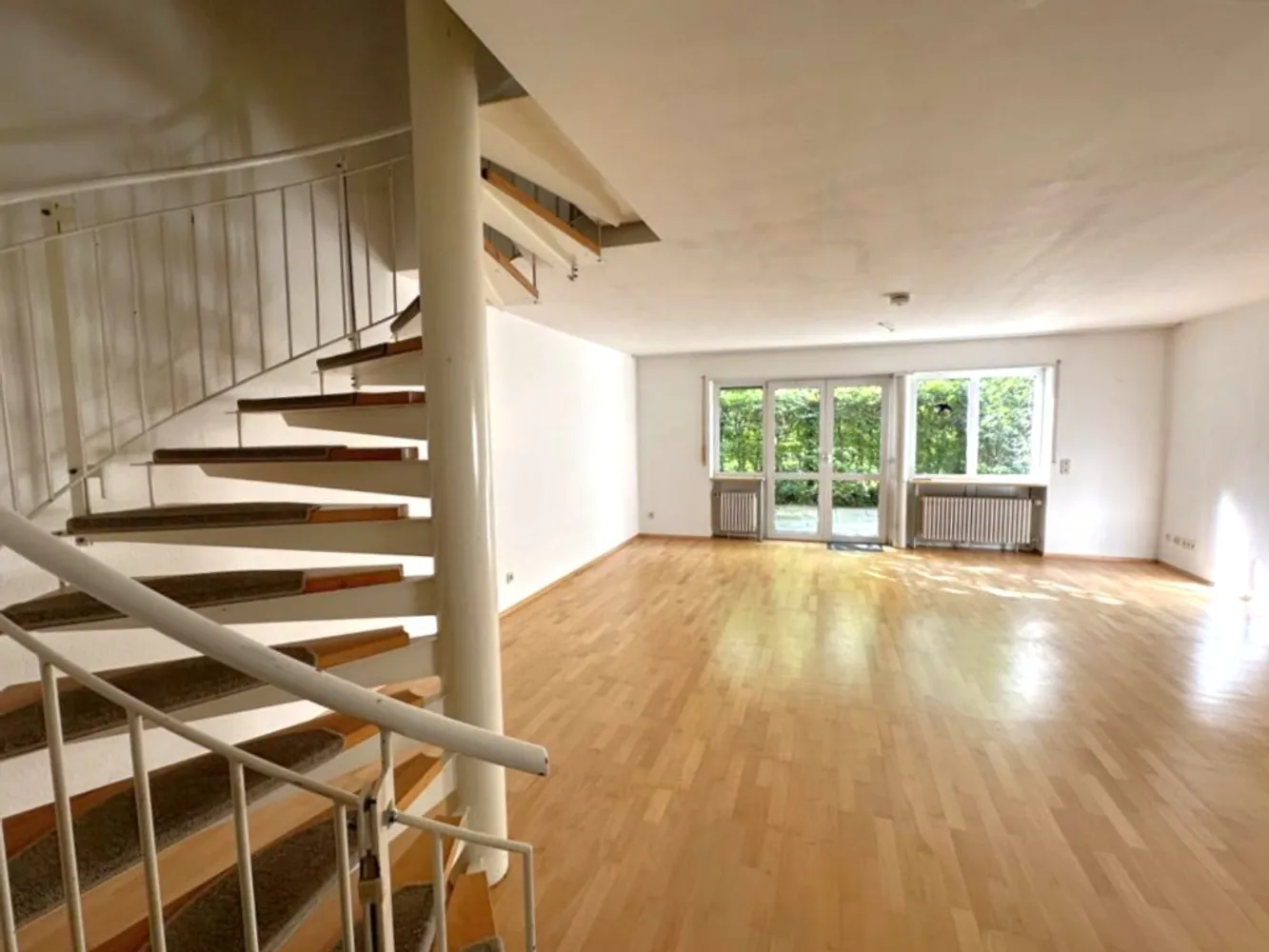 4 Zimmer Wohnung mit 107 m² in Karlsruhe – Bild 8