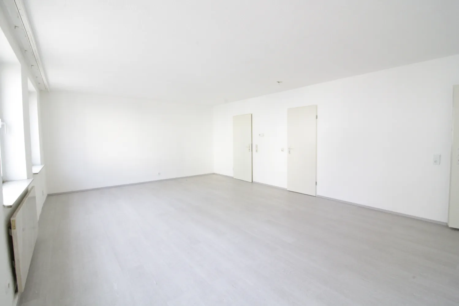 1 room apartment with 42 m² in Cologne – Photo 1