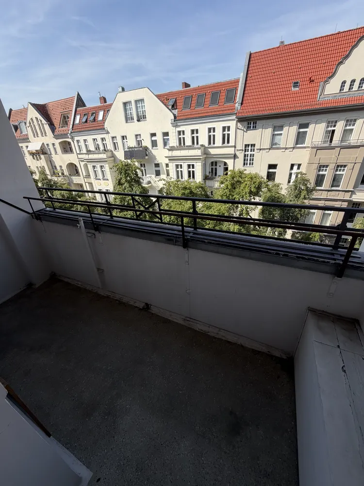 2 room apartment with 65 m² in Berlin – Photo 5