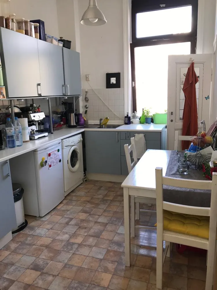 2 Zimmer Wohnung mit 60 m² in Wiesbaden – Bild 2
