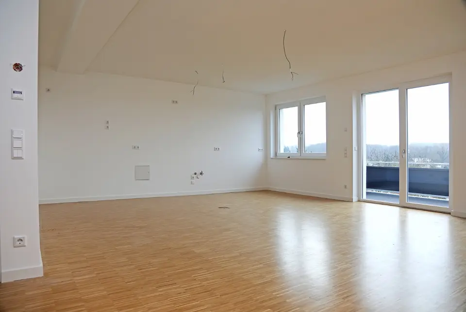 4 Zimmer Wohnung mit 93 m² in Saalfeld/Saale – Bild 1