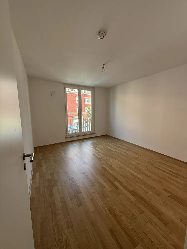 4 Zimmer Wohnung mit 90 m² in München – Bild 4