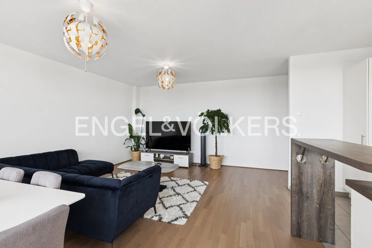 2 Zimmer Wohnung mit 70 m² in Frankfurt am Main – Bild 5