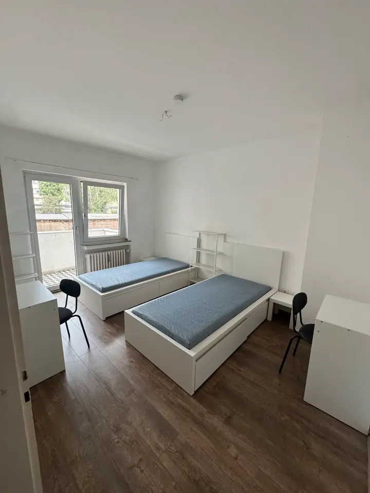2 Zimmer Wohnung mit 90 m² in Leverkusen – Bild 9