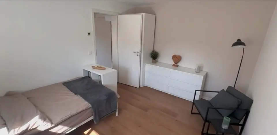 WG-Zimmer mit 13 m² in Stuttgart – Bild 3