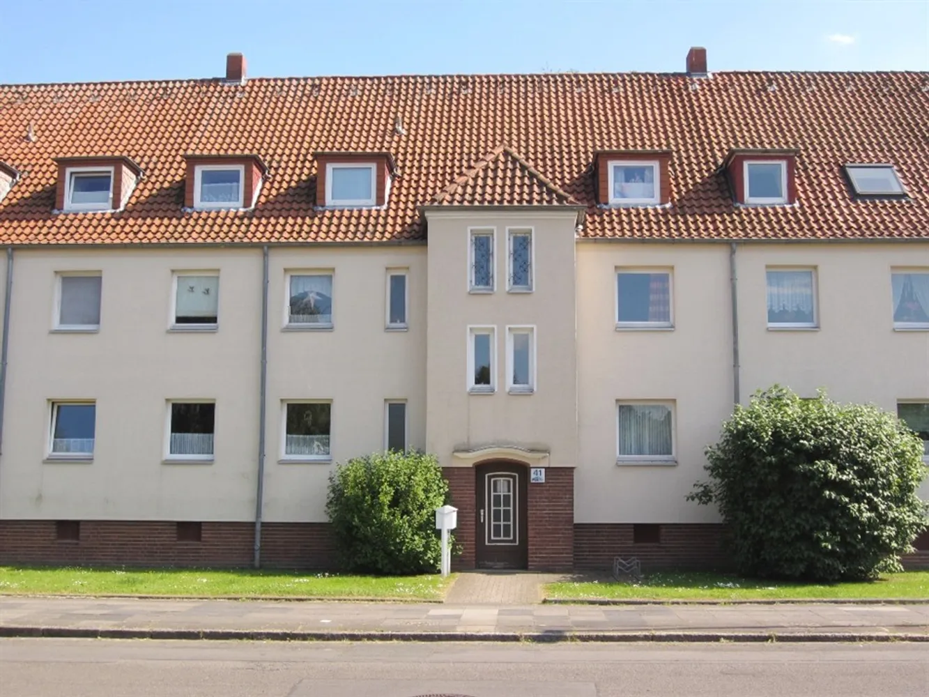 3 Zimmer Wohnung mit 74 m² in Hannover – Bild 1