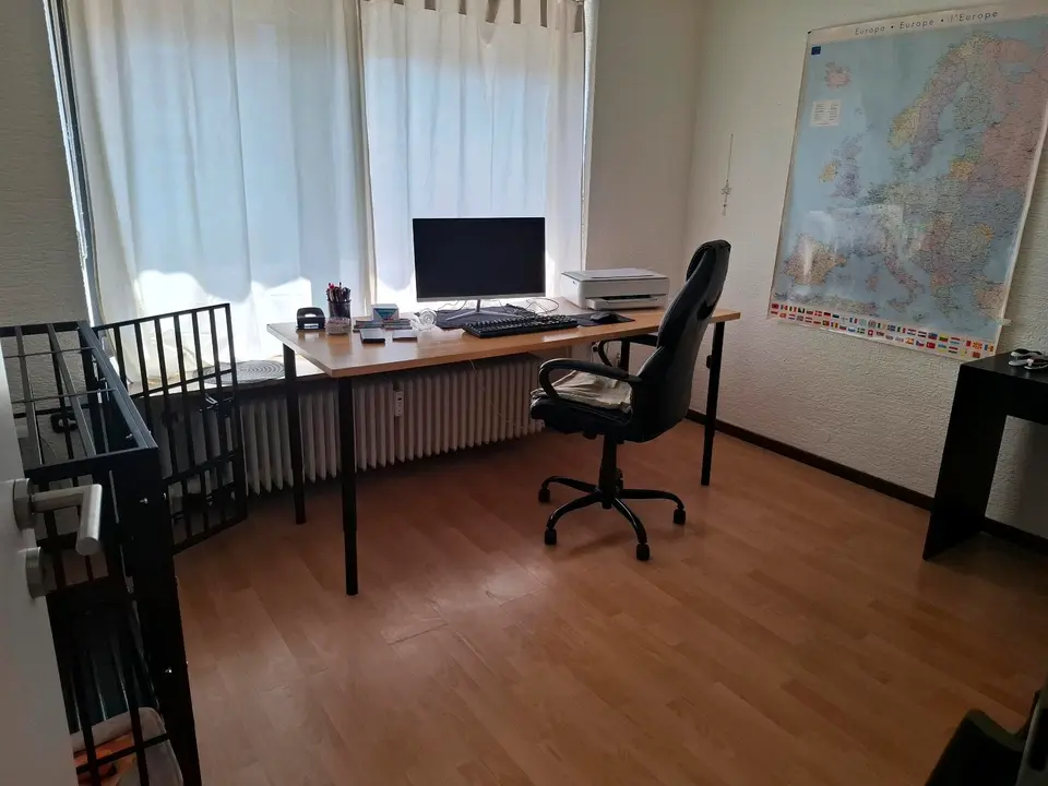 7 Zimmer Wohnung mit 145 m² in Euskirchen – Bild 1