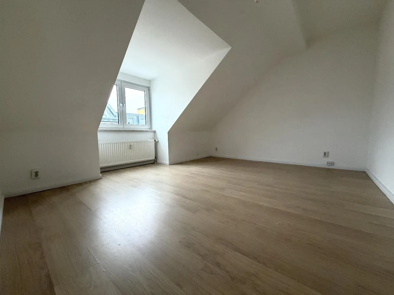 3 room apartment with 118 m² in Magdeburg – Photo 3