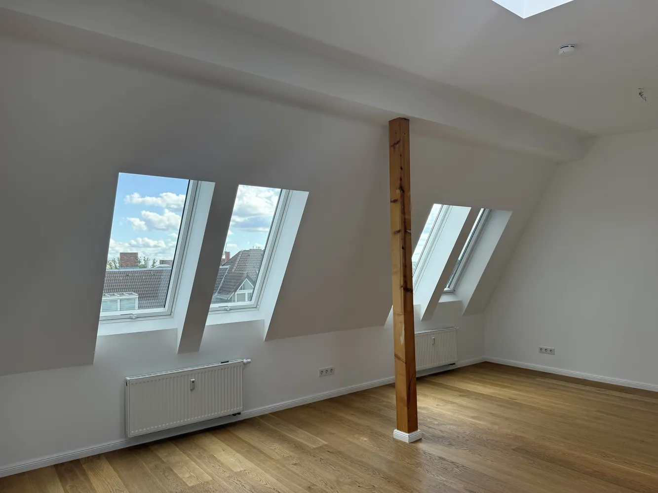 4 Zimmer Wohnung mit 114 m² in Berlin – Bild 1