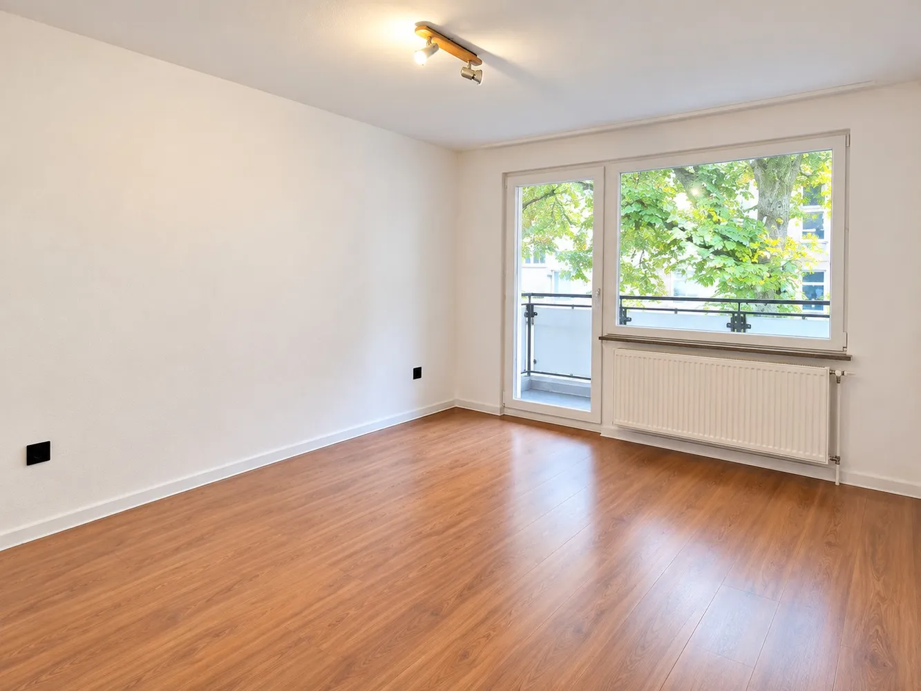 2 room apartment with 55 m² in Duisburg – Photo 4