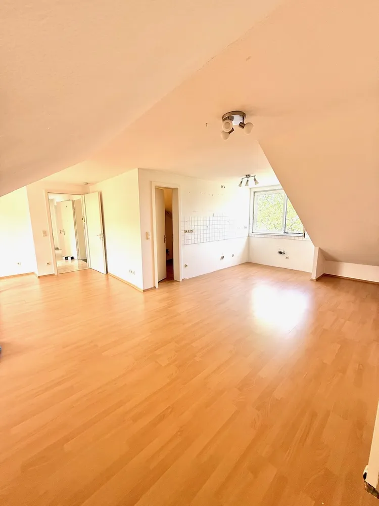 3 Zimmer Wohnung mit 80 m² in Duisburg – Bild 1