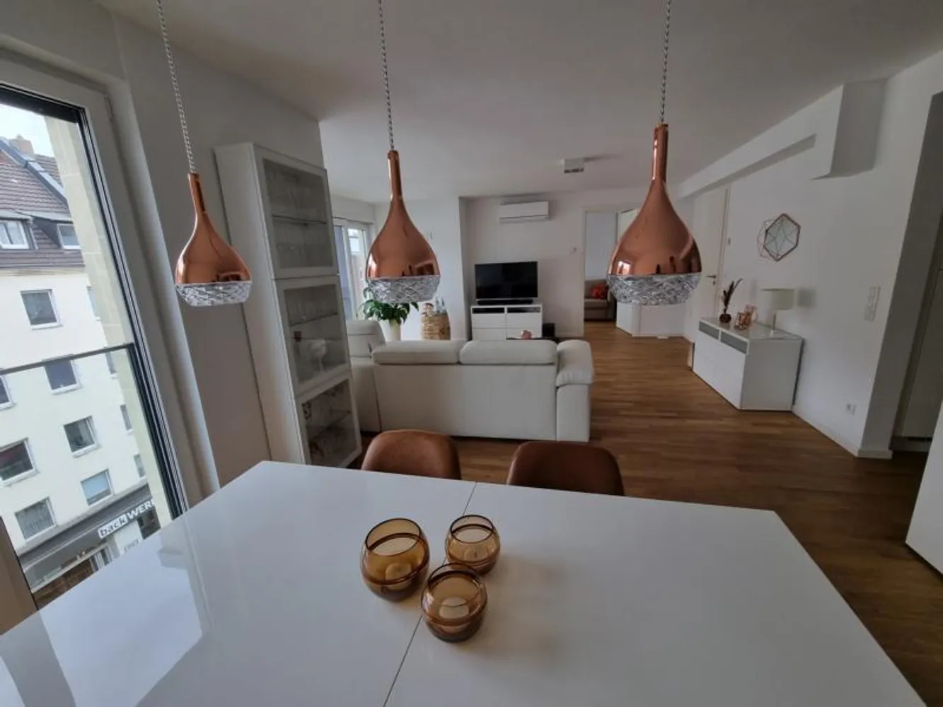 3 Zimmer Wohnung mit 80 m² in Düsseldorf – Bild 2