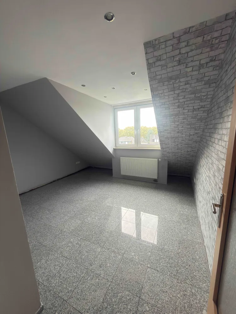 6 Zimmer Wohnung mit 147 m² in Bochum – Bild 8