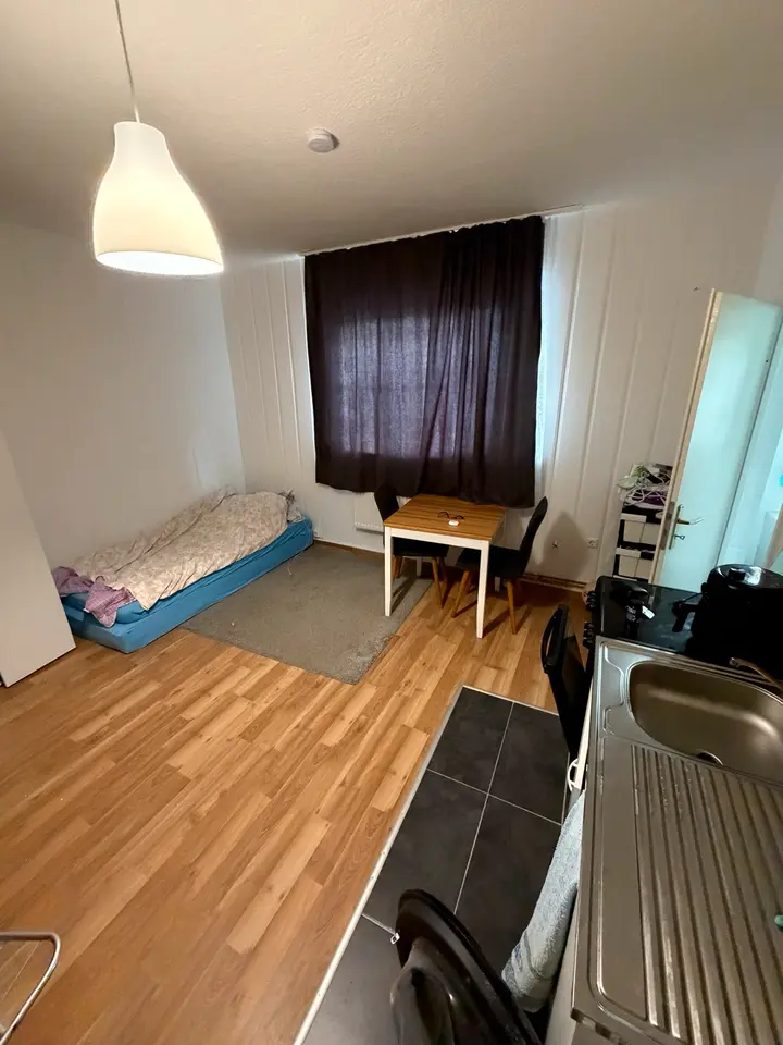 1 Zimmer Wohnung mit 212 m² in Hannover – Bild 3