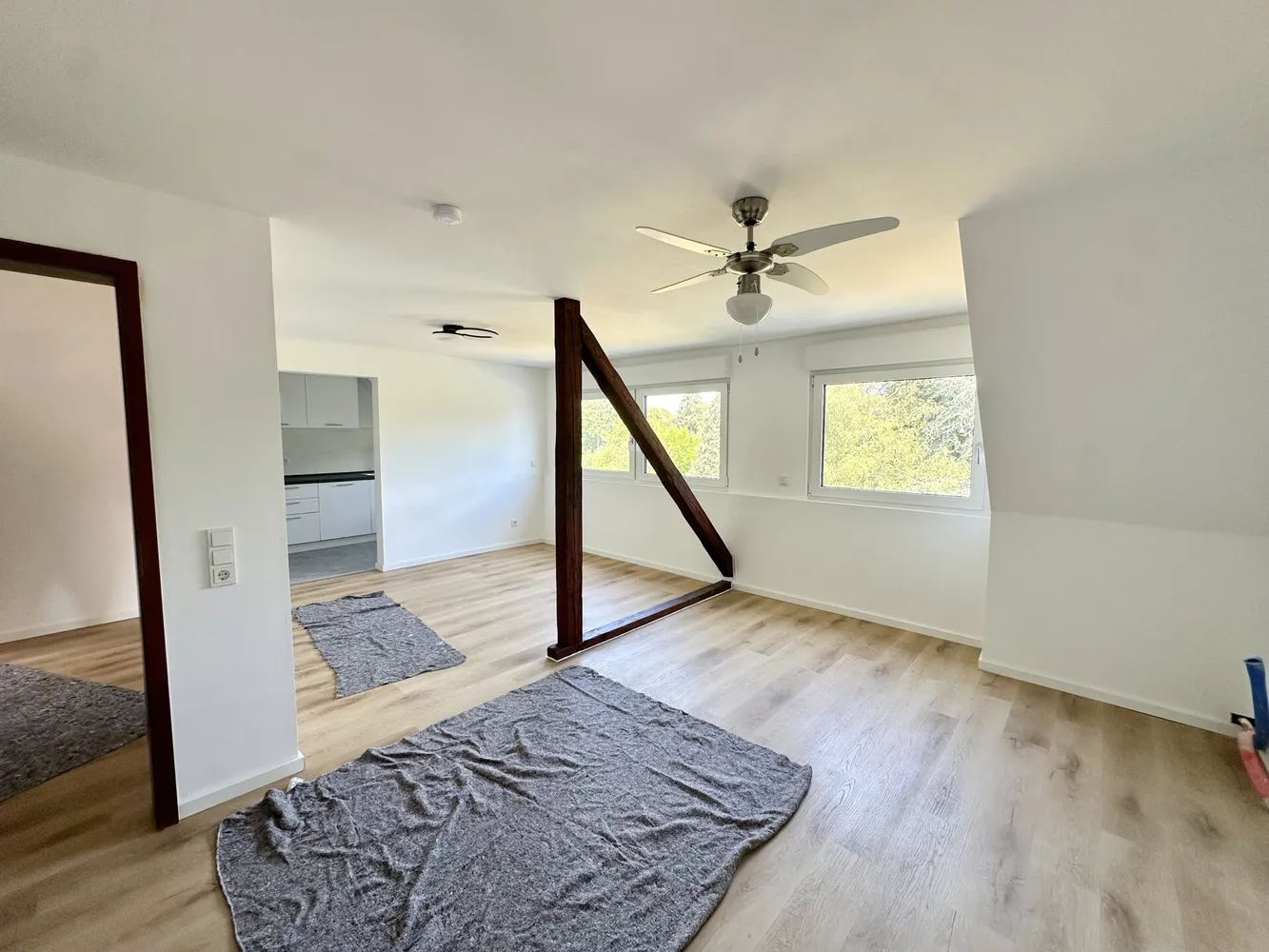 2 Zimmer Wohnung mit 75 m² in Düsseldorf – Bild 1