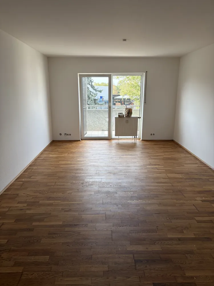 2 Zimmer Wohnung mit 78 m² in Karlsruhe – Bild 2