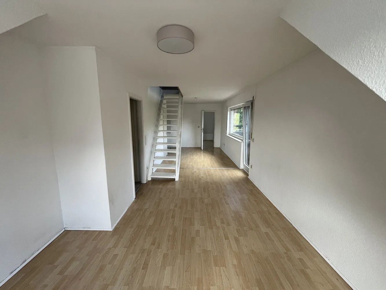 3 Zimmer Wohnung mit 78 m² in Köln – Bild 3