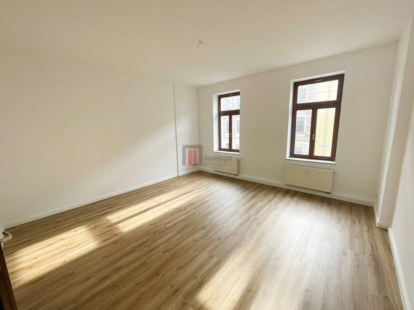 2 Zimmer Wohnung mit 67 m² in Dresden – Bild 1