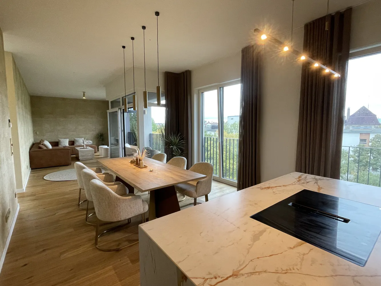 4 Zimmer Wohnung mit 140 m² in Berlin – Bild 2