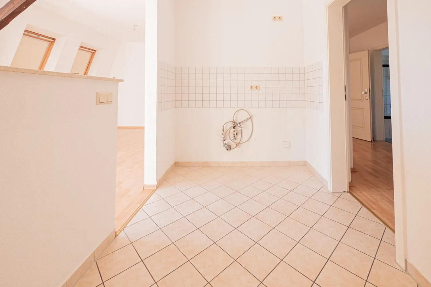 3 Zimmer Wohnung mit 76 m² in Dresden – Bild 1