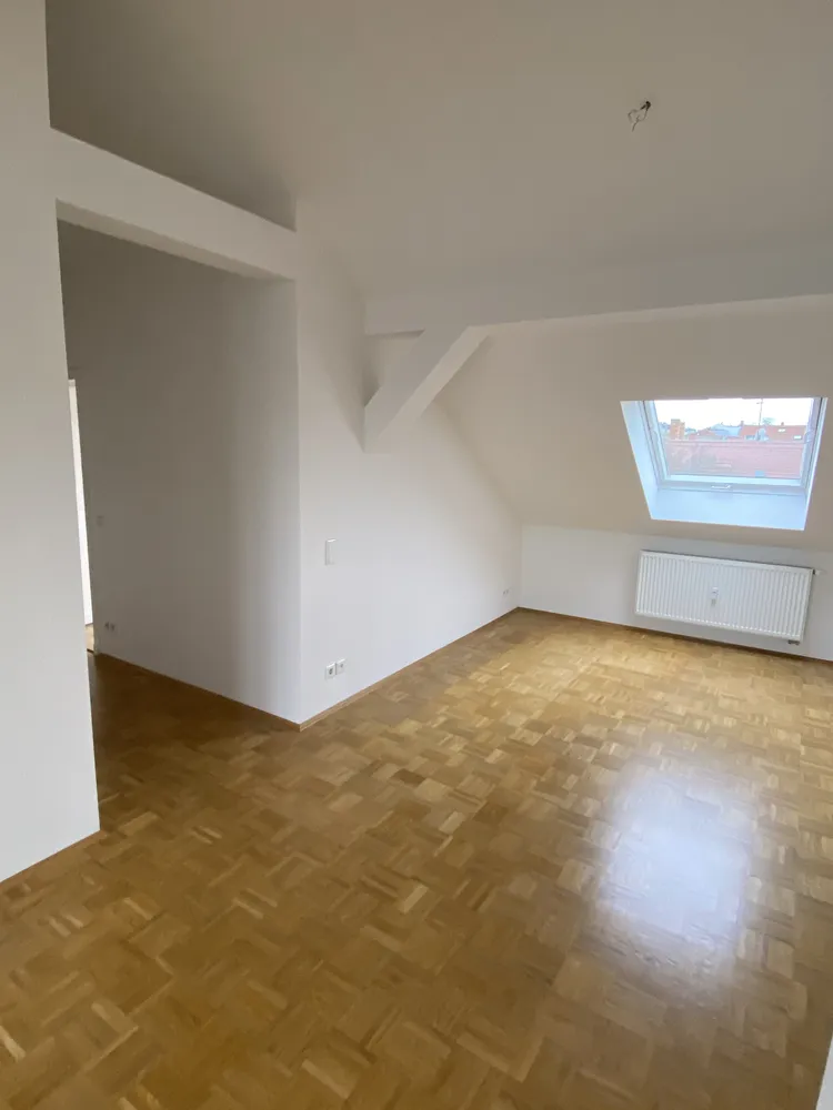 2 Zimmer Wohnung mit 75 m² in Halle (Saale) – Bild 6