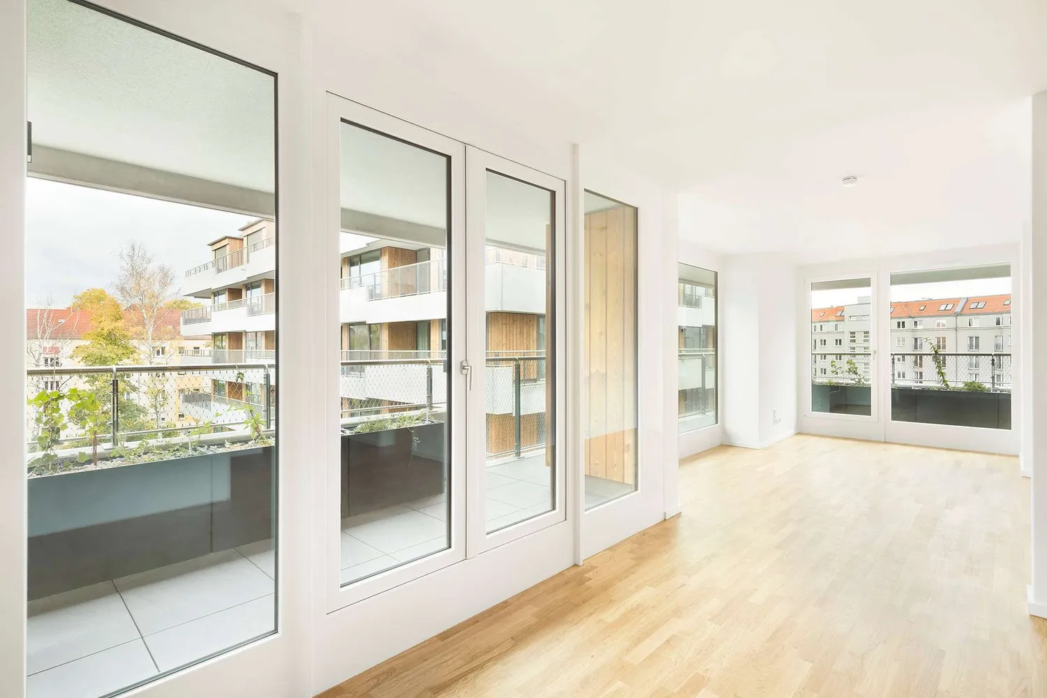 4 Zimmer Wohnung mit 121 m² in Berlin – Bild 2