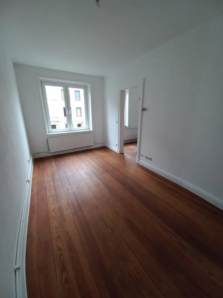 2 Zimmer Wohnung mit 48 m² in Lübeck – Bild 2