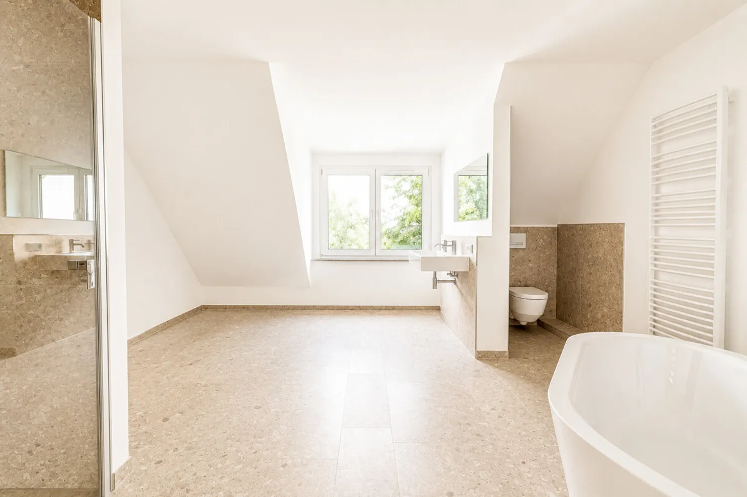 3 Zimmer Wohnung mit 117 m² in München – Bild 9